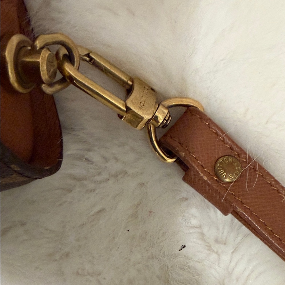 Louis Vuitton Monogram wristlet / Clutch Vintage Authentic! Excellent - Picture 11 of 13